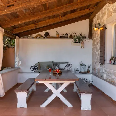 Ferienhaus Petra By Interhome