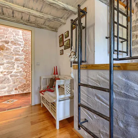 Ferienhaus Petra By Interhome