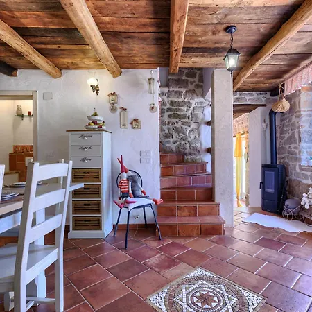 Petra By Interhome Ferienhaus Poreč